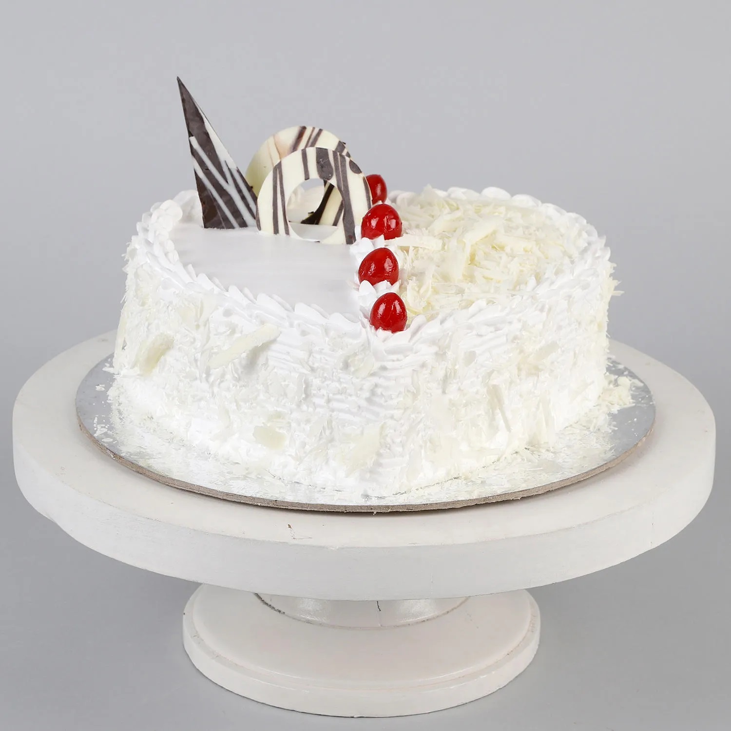  Heart Shaped White Forest Cake